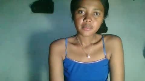 Snapshot of fayence09 chatting on January 19, 3:10 am fayence09 online show from January 19, 3:10 am