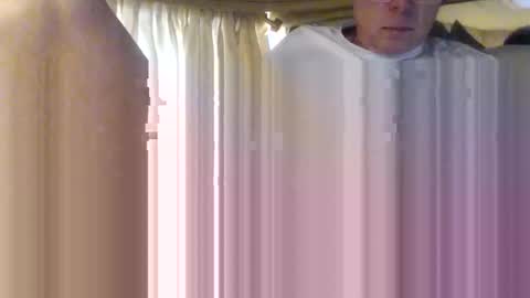 K online show from December 1, 7:52 pm