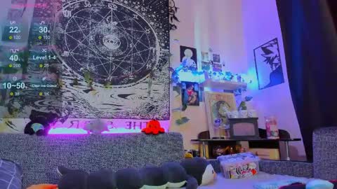 Snapshot of fearlessdiva_x chatting on April 2, 2:09 am Diva online show from April 2, 2:09 am