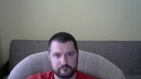 Snapshot of feb82 chatting on April 14, 5:57 am feb82 online show from April 14, 5:57 am