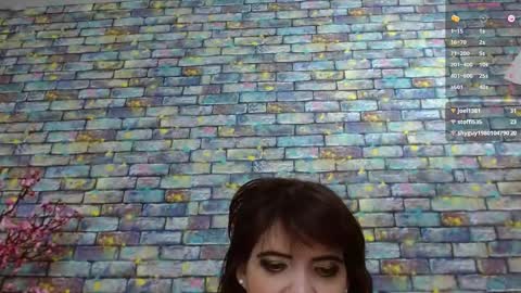 Laura online show from December 14, 4:45 am