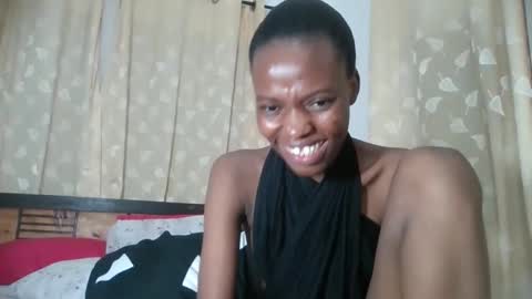 feetlovely507541 online show from March 28, 9:36 pm