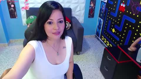 Snapshot of felinagrrr chatting on February 18, 8:58 pm felina online show from February 18, 8:58 pm