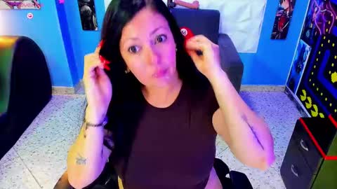 Snapshot of felinagrrr chatting on March 8, 11:18 pm felina online show from March 8, 11:18 pm