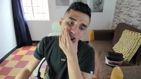felipe colinss online show from April 29, 5:30 pm