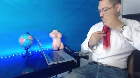 FELIPE QUIROZ online show from September 15, 12:27 pm