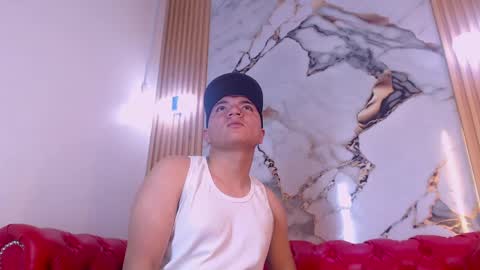 Felipe online show from May 27, 8:06 pm