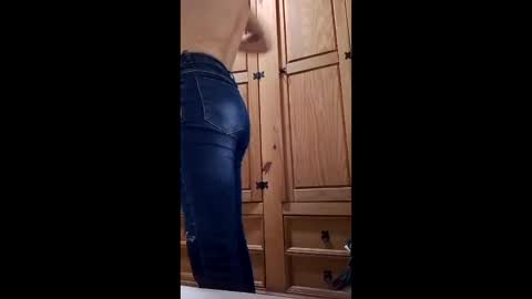 felipebh385495 online show from May 25, 1:44 am