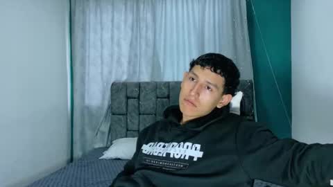 felipehotgonzalez online show from February 7, 1:04 pm