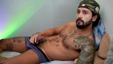 Snapshot of felix_candela chatting on December 8, 2:09 pm Felix Candela online show from December 8, 2:09 pm