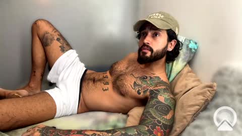 Snapshot of felix_candela chatting on January 22, 6:10 pm Felix Candela online show from January 22, 6:10 pm