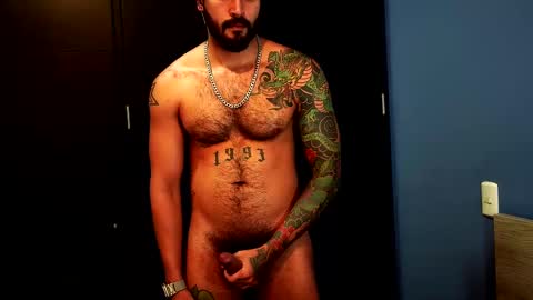 Snapshot of felix_candela chatting on February 10, 8:20 am Felix Candela online show from February 10, 8:20 am