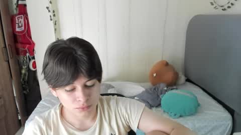 Snapshot of felix_leex chatting on March 4, 7:20 pm Felix leex online show from March 4, 7:20 pm