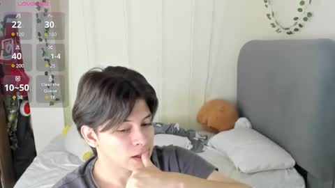 Snapshot of felix_leex chatting on March 7, 7:11 pm Felix leex online show from March 7, 7:11 pm