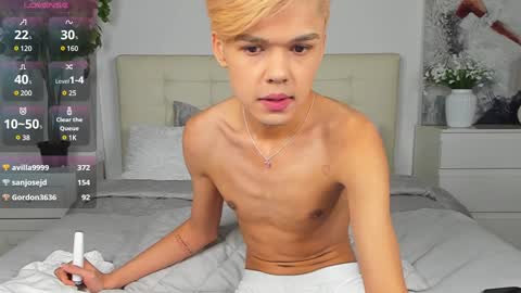 Snapshot of felix_rey chatting on February 5, 11:50 pm Felix online show from February 5, 11:50 pm