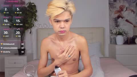 Snapshot of felix_rey chatting on February 27, 2:42 am Felix online show from February 27, 2:42 am