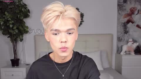 Felix online show from December 16, 6:46 pm