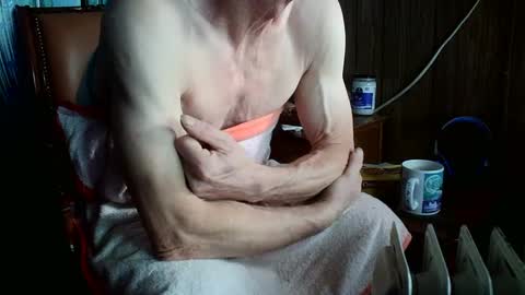 hungnsexy  online show from January 9, 4:49 pm