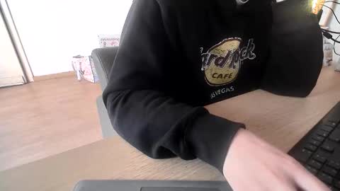 fem_alice_louis_dom online show from May 9, 9:03 am
