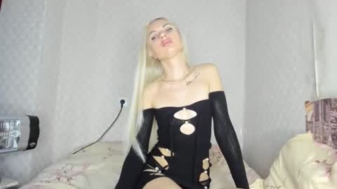 Snapshot of femida13 chatting on October 12, 2:49 pm femida13 online show from October 12, 2:49 pm