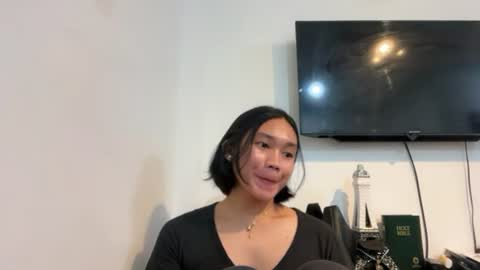 femme_aiza online show from July 29, 11:19 am