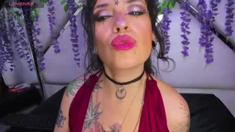 Snapshot of fenix_lilith69 chatting on May 29, 2:59 pm Fenix Lilith69 online show from May 29, 2:59 pm