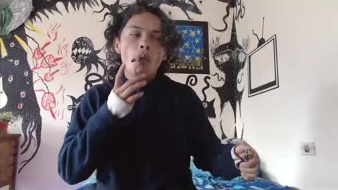 Snapshot of fenixmfx chatting on October 1, 4:24 pm Fenix online show from October 1, 4:24 pm