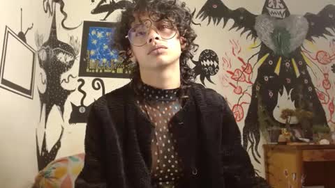 Snapshot of fenixmfx chatting on October 8, 7:00 pm Fenix online show from October 8, 7:00 pm