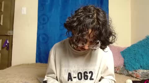 Snapshot of fenixmfx chatting on October 21, 11:44 am Fenix online show from October 21, 11:44 am