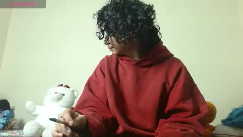 Snapshot of fenixmfx chatting on November 18, 3:23 am Fenix online show from November 18, 3:23 am