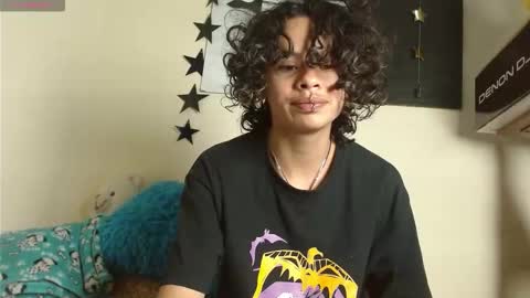 Snapshot of fenixmfx chatting on November 28, 7:16 pm Fenix online show from November 28, 7:16 pm