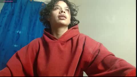 Snapshot of fenixmfx chatting on March 8, 2:21 pm Fenix online show from March 8, 2:21 pm