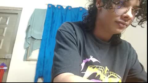 Snapshot of fenixmfx chatting on March 9, 5:06 pm Fenix online show from March 9, 5:06 pm