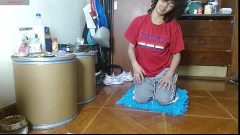 Snapshot of fenixmfx chatting on March 11, 7:31 pm Fenix online show from March 11, 7:31 pm