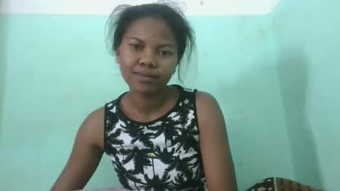 fenou122745 online show from February 3, 8:30 am