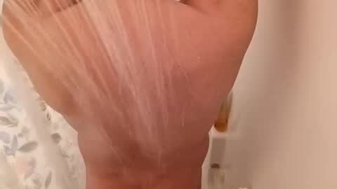 Snapshot of fenrir226453 chatting on January 8, 12:51 pm fenrir226453 online show from January 8, 12:51 pm