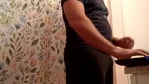 Snapshot of fenrir226453 chatting on January 11, 7:19 pm fenrir226453 online show from January 11, 7:19 pm