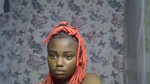 Snapshot of fentyafricana00 chatting on February 16, 8:32 am fentyafricana00 online show from February 16, 8:32 am