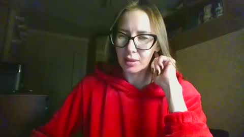 Snapshot of feraliss chatting on December 5, 1:09 pm feraliss online show from December 5, 1:09 pm