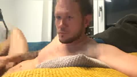 Snapshot of ferdl1988_1 chatting on March 15, 10:49 pm ferdl1988_1 online show from March 15, 10:49 pm