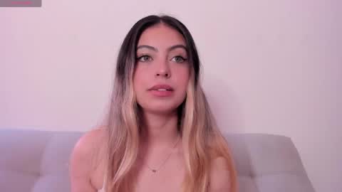 fernanda  online show from May 20, 3:18 pm