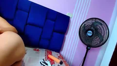 Snapshot of fernanda_hot_sweet chatting on March 25, 2:23 pm fernanda_hot_sweet online show from March 25, 2:23 pm