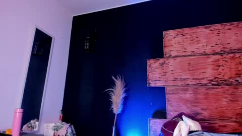 fernanda_liie_ online show from May 17, 12:30 am