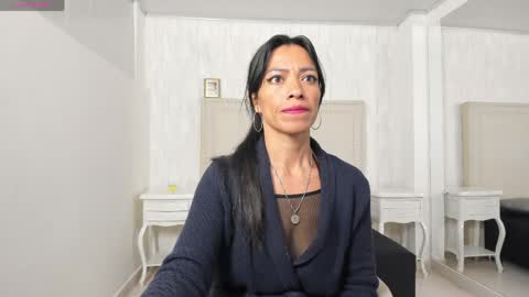 Snapshot of fernandaavila chatting on April 7, 5:19 am Fernanda online show from April 7, 5:19 am