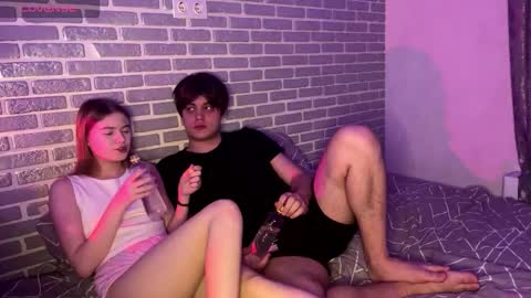 Tina and Tomas online show from September 22, 3:14 pm