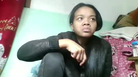 fetranialdy online show from October 5, 5:50 am