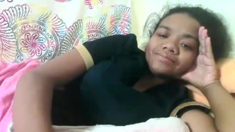 fetranialdy online show from May 16, 12:37 pm