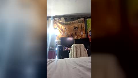 feynomenal_xo online show from July 7, 6:47 am