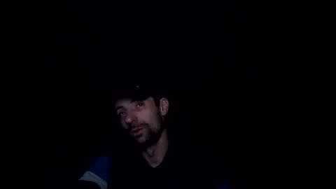 Snapshot of fffjj021 chatting on February 2, 11:03 pm Raised in 90s online show from February 2, 11:03 pm