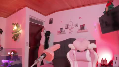 Fiaaa online show from November 12, 12:55 am